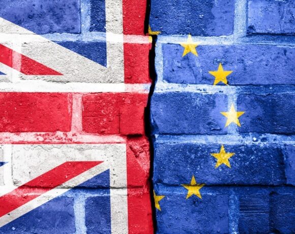 Παρίσι: Συμφωνία για το Brexit μέχρι τις αρχές Νοεμβρίου