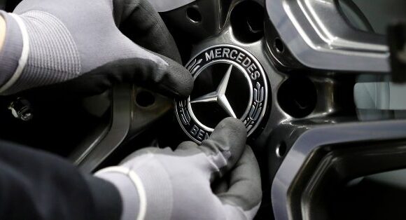 Πώς η πανδημία αλλάζει τον προσανατολισμό της Mercedes Benz
