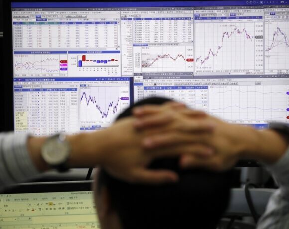 Υποχωρούν οι ευρωαγορές με Focus σε κορωνοϊό και εταιρικά αποτελέσματα