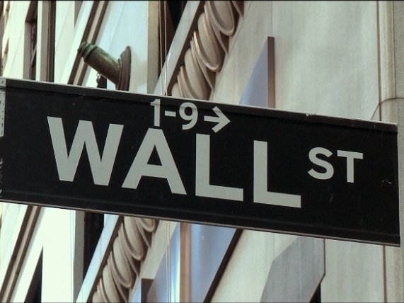Wall Street: Οπισθοχώρηση των δεικτών στην πρώτη συνεδρίαση της εβδομάδας