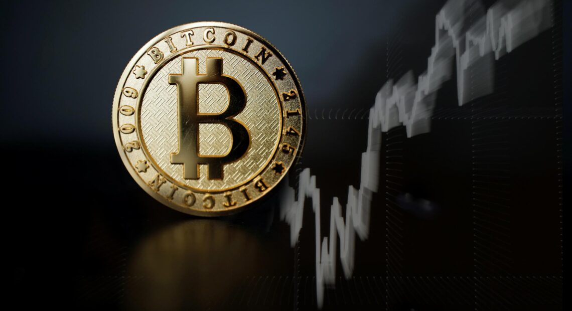 Bitcoin: Εν μέσω της αβεβαιότητας των προεδρικών εκλογών διάγει τη 2η «νεότητα»