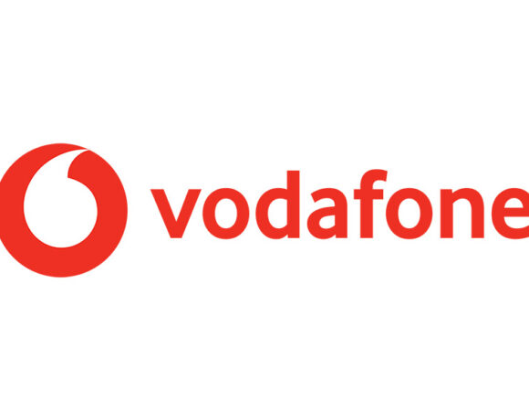 Black Friday 2020 προσφορά από τη Vodafone με απεριόριστα λεπτά ομιλίας και δεδομένα με 38,19€
