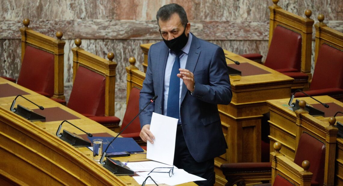 Ελάχιστο Εγγυημένο Εισόδημα: Προσαυξάνεται στο διπλάσιο για τον Δεκέμβριο – Τι προβλέπει η τροπολογία