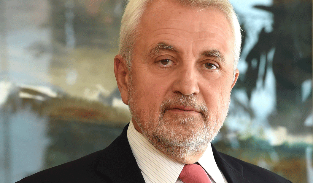Ελλάκτωρ: Αναπάντητα τα ερωτήματα για τις μετοχικές εξελίξεις