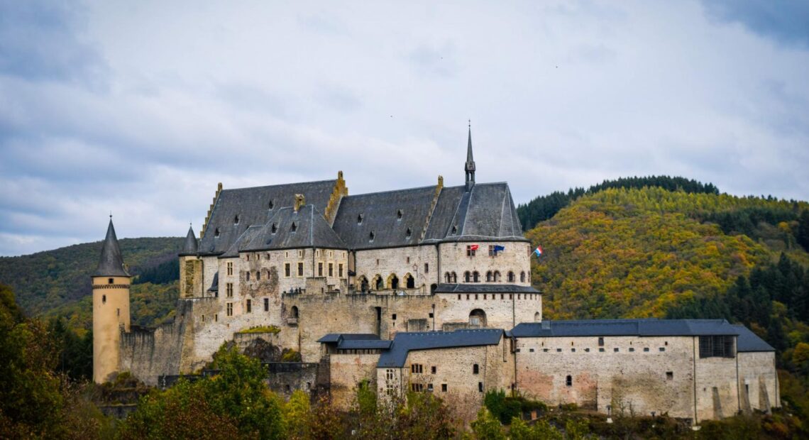 Ενέκρινε η Κομισιόν τα πρώτα κονδύλια στο Λουξεμβούργο για έκτακτη κρατική ενίσχυση επιχειρήσεων, έως τα 3 εκατ