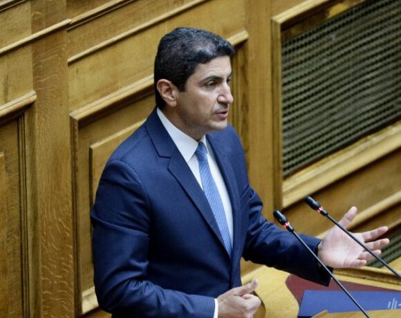 Ενίσχυση 2.500€ σε κάθε σωματείο, συν 1