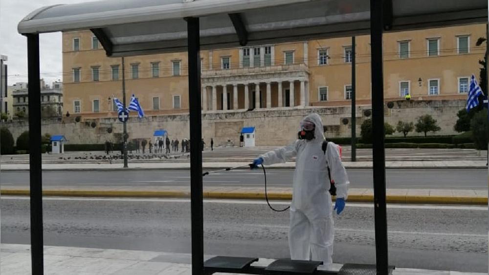 Εντατικοποιούνται οι δράσεις καθαρισμού απολύμανσης σε πολυσύχναστα σημεία του δήμου Αθηναίων