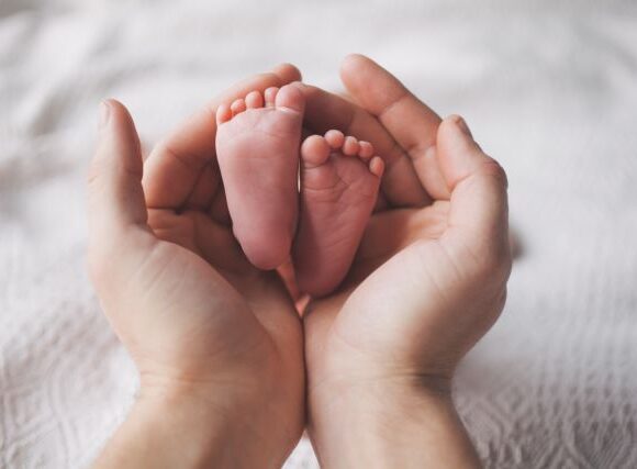 Επίδομα παιδιού: Kλείνει η ηλεκτρονική πλατφόρμα – Πότε πληρώνεται η 5η δόση