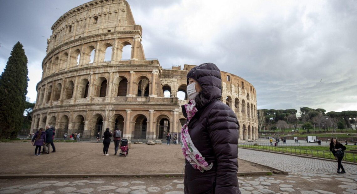 Ιταλία: Σχεδόν 30