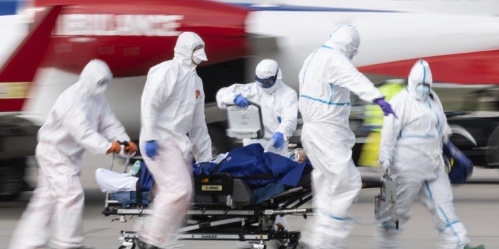 Κορωνοϊός – Γαλλία: Κάθε 30 δευτερόλεπτα ένας άνθρωπος εισάγεται σε νοσοκομείο
