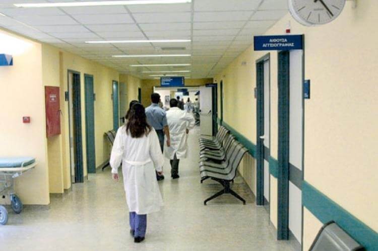 Κορωνοϊός: «Εκτός ελέγχου» η διασπορά στη Θεσσαλονίκη – Eπιθετική αύξηση στην Αττική
