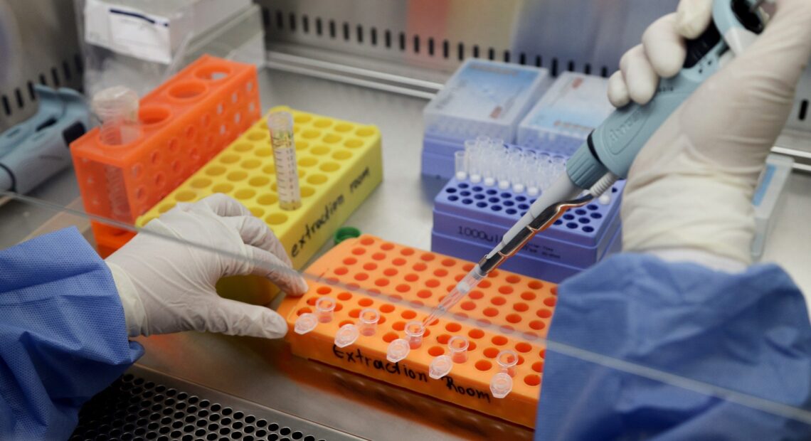 Κορωνοϊός: Η παραγωγή του τρίτου ρωσικού εμβολίου ίσως ξεκινήσει αρχές Φεβρουαρίου