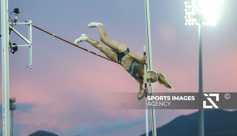 Να παραμείνει ΗΠΑ για προπονήσεις σκέφτεται η Αδαμοπούλου