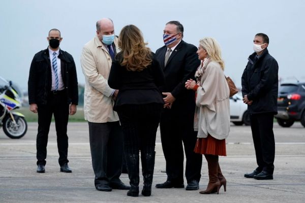 Πομπέο : Έφτασε στην Τουρκία και συναντηθεί μόνο με Βαρθολομαίο – Οργισμένη η Άγκυρα