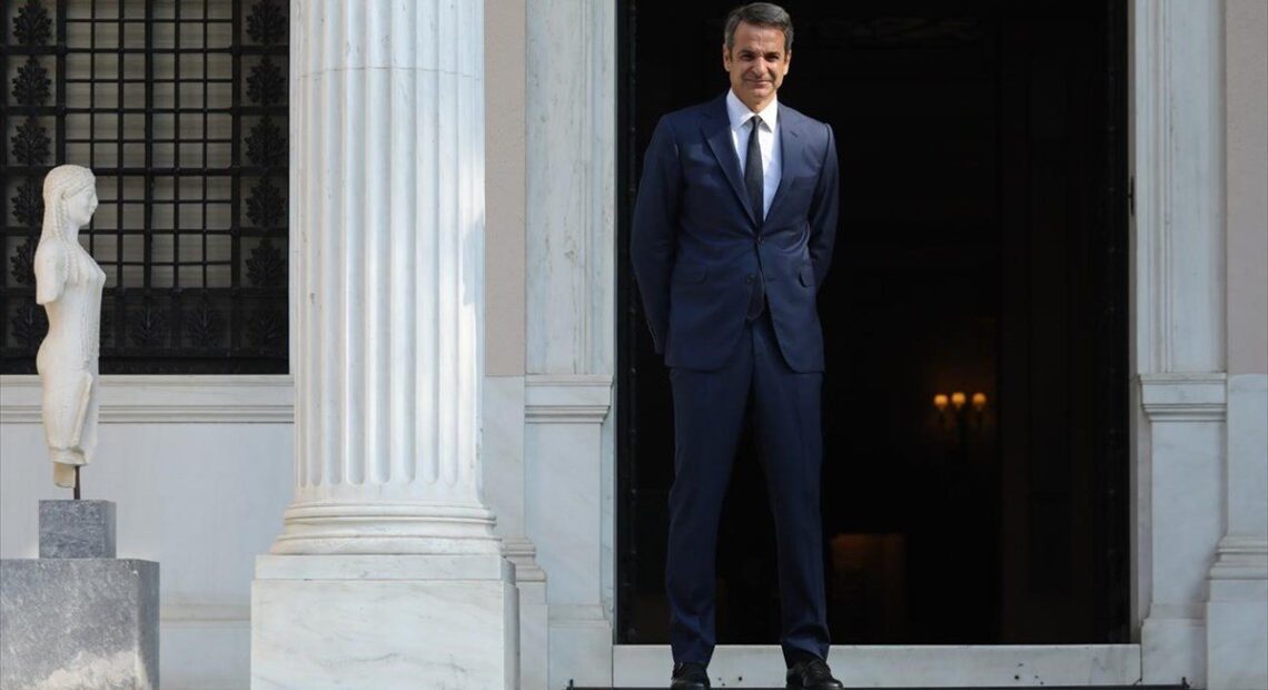 Τα αχαρτογράφητα νερά του δεύτερου κύματος – Ο προβληματισμός και το σχέδιο Μητσοτάκη