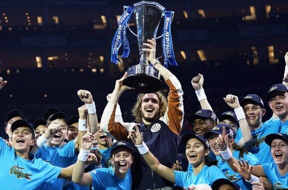 Τσιτσιπάς: «Οτι καλύτερο να κλείσω τη χρονιά με τον τίτλο του Atp»