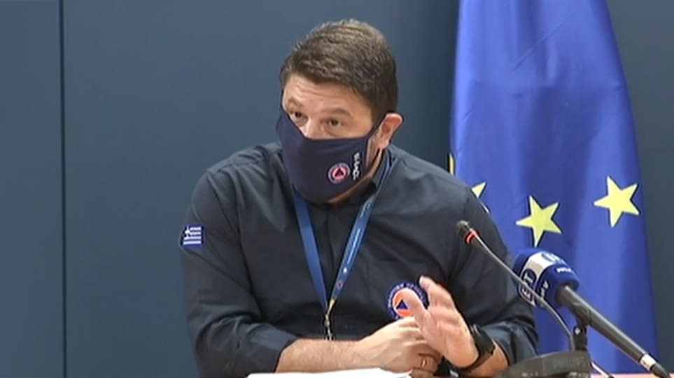 Χαρδαλιάς: Live οι ανακοινώσεις για τον κορωνοϊό