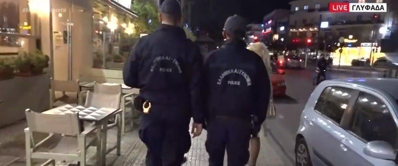Lockdown: Σαρωτικοί έλεγχοι λίγο πριν από την απαγόρευση κυκλοφορίας (vid)