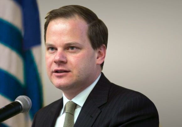 Yπ. Μεταφορών: Ξεκινά έργα οδικής ασφάλειας σε 7