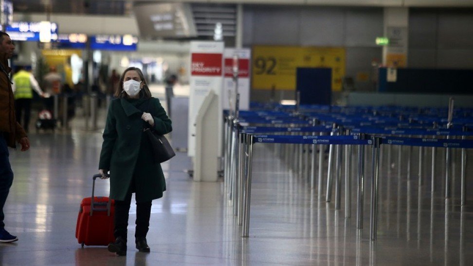 Aπό τις 25/12 τελικά η 10ημερη καραντίνα για τις αφίξεις από το Ην