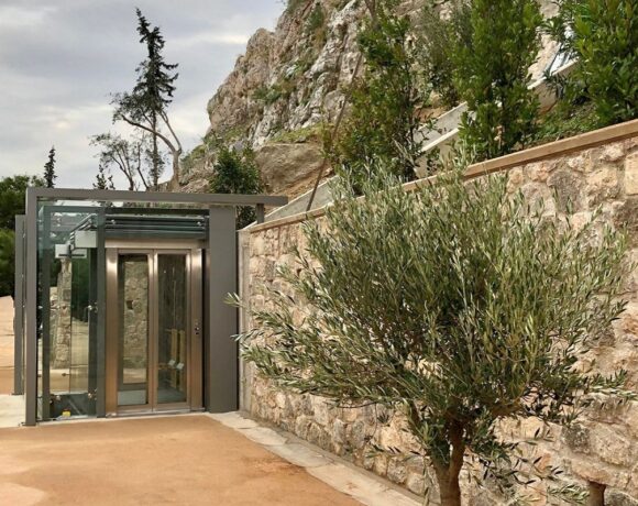 Acropolis Gets Wheelchair Lift, Now Accessible To Disabled Visitors
