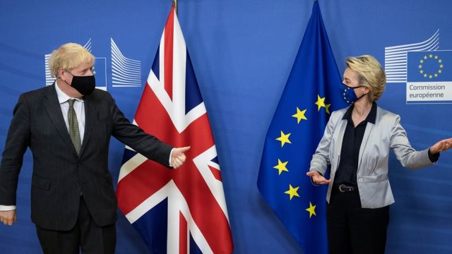 Brexit: Βρυξέλλες και Λονδίνο συμφωνούν να «διανύσουν το τελευταίο μίλι»