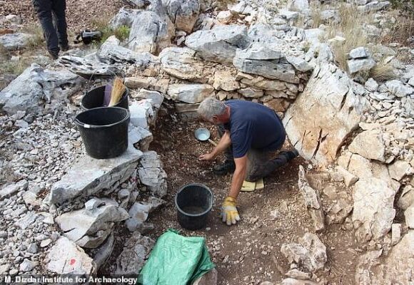 Κράνος αρχαίου Έλληνα πολεμιστή βρέθηκε σε ανασκαφή στην Κροατία
