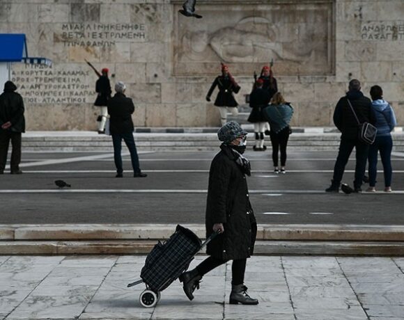 Ληξιπρόθεσμα: Χρωστάμε €2,1 δισ. στην Εφορία και €400 εκατ