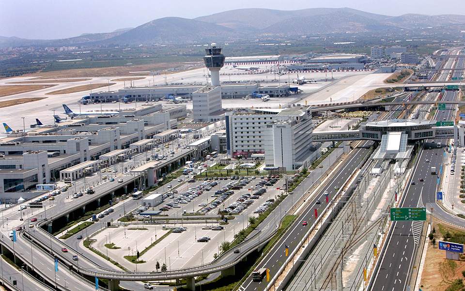 Πτώση 84% στην επιβατική κίνηση Νοεμβρίου στο αεροδρόμιο της Αθήνας