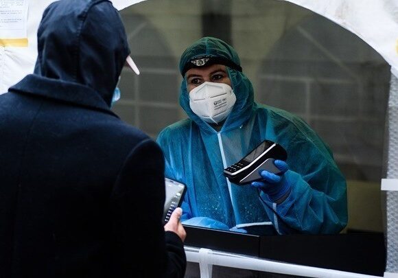 Σε αυστηρό Lockdown από σήμερα η Γερμανία – Ερχονται δυο «σκληροί μήνες», προειδοποιεί η Μέρκελ