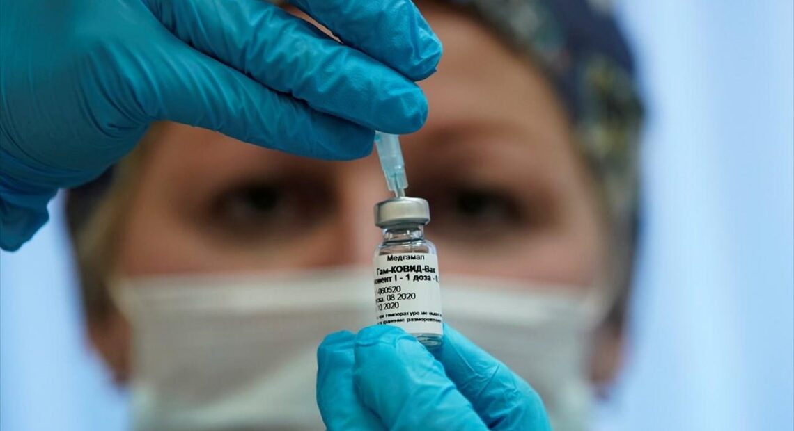 Τουρκία: Δεν θα αγοράσουμε το ρωσικό εμβόλιο