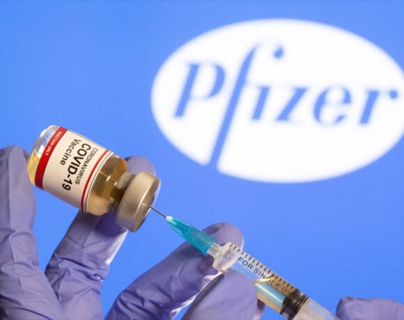Eμβόλιο Pfizer: Εγκρίθηκε από τον Ευρωπαϊκό Οργανισμό Φαρμάκων