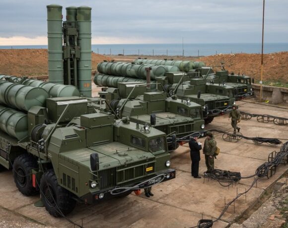 S 400: Η Ρωσία περιμένει την απόφαση της Τουρκίας για δεύτερο ντιλ
