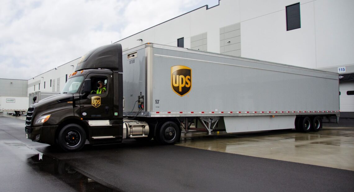 Ups: Έτοιμη για την παράδοση των εμβολίων της Pfizer στην Ευρώπη