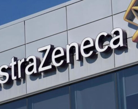 ΕΕ: Αβεβαιότητα για την αποτελεσματικότητα του εμβολίου της Astrazeneca στους κάτω των 55 ετών