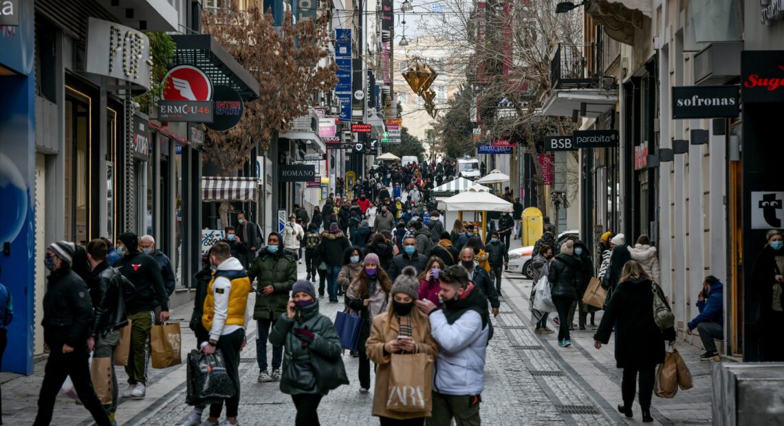 Ενθαρρυντική η πρώτη μέρα επαναλειτουργίας της αγοράς