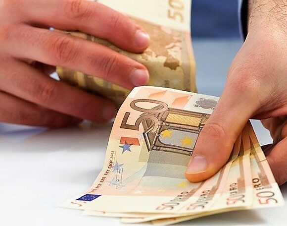 Επιστρεπτέα προκαταβολή 5: Εως και τετραπλάσια τα ελάχιστα όρια των δανείων για τις κλειστές επιχειρήσεις