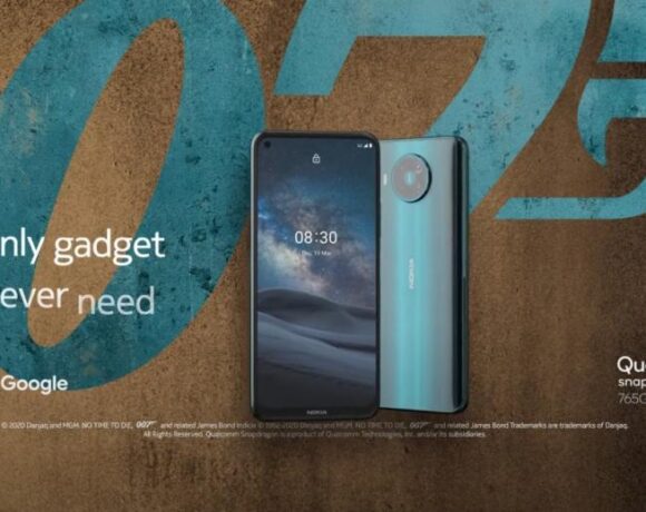 Νέα γυρίσματα στην ταινία James Bond λόγω παλιού Smartphone!