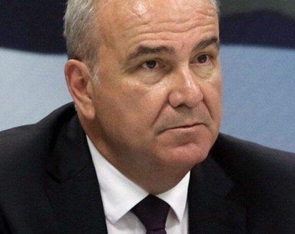 Παπαθανάσης: Σε περίπτωση συνωστισμού θα επανέλθει το Click Away