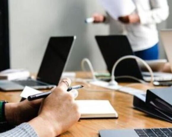 Ποιοι γονείς δικαιούνται άδεια ειδικού σκοπού μετά το άνοιγμα των δημοτικών