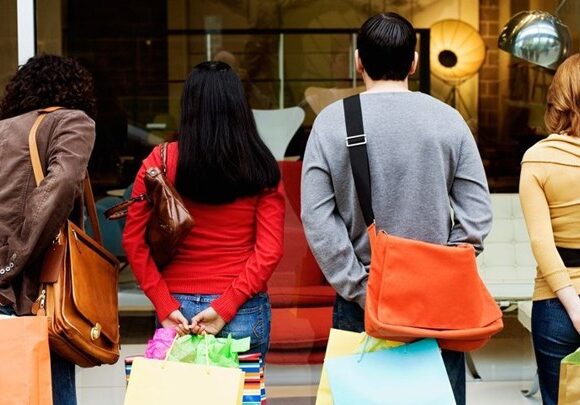 Στις αποταμιεύσεις της πανδημίας «ποντάρει» η αγορά την επομένη των Lockdowns