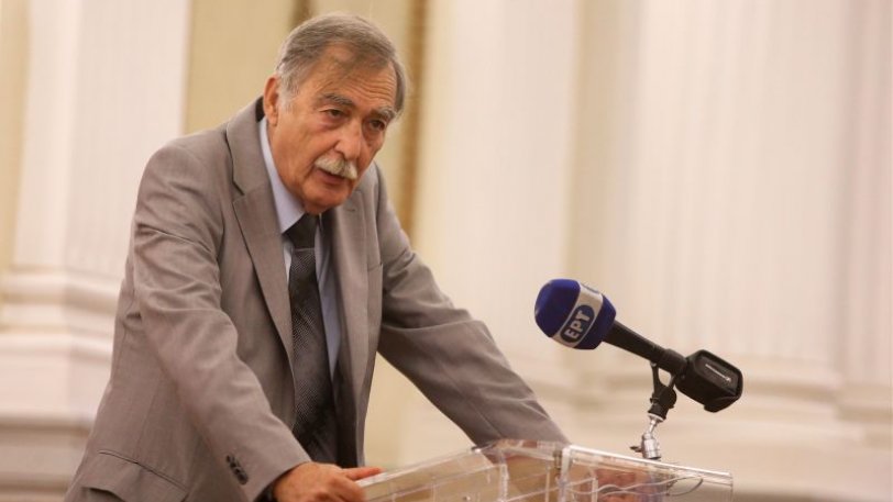 Συνεχίζει το χαρτοπόλεμο η ΕΙΟ