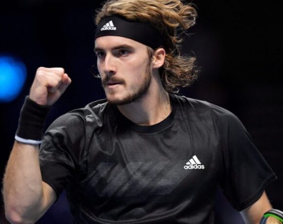 Φουλ σεζόν για τον Τσιτσιπά