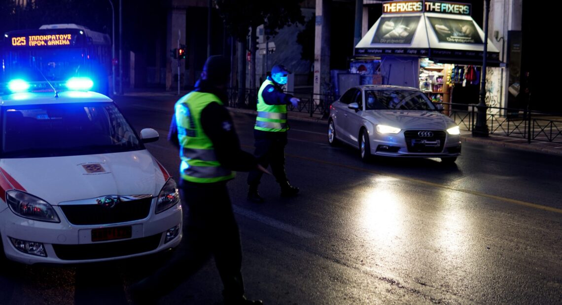 Lockdown: Πόσες παραβάσεις σημειώθηκαν την Παραμονή Πρωτοχρονιάς
