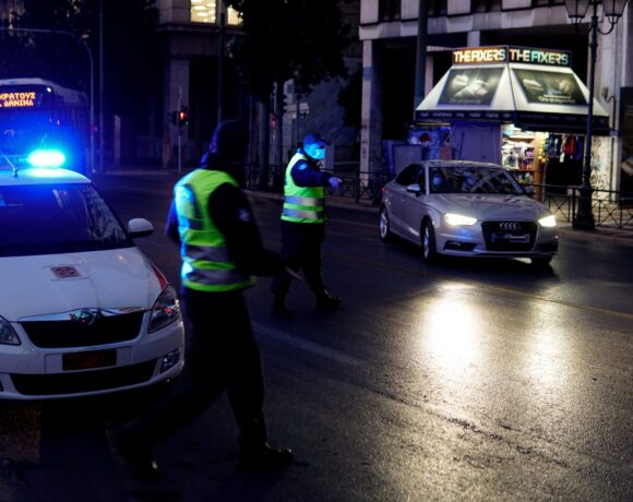 Lockdown: Πόσες παραβάσεις σημειώθηκαν την Παραμονή Πρωτοχρονιάς