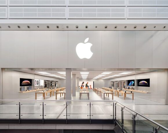 Apple: Ετοιμάζει έξοδο στις αγορές για να αντλήσει 14 δισ.