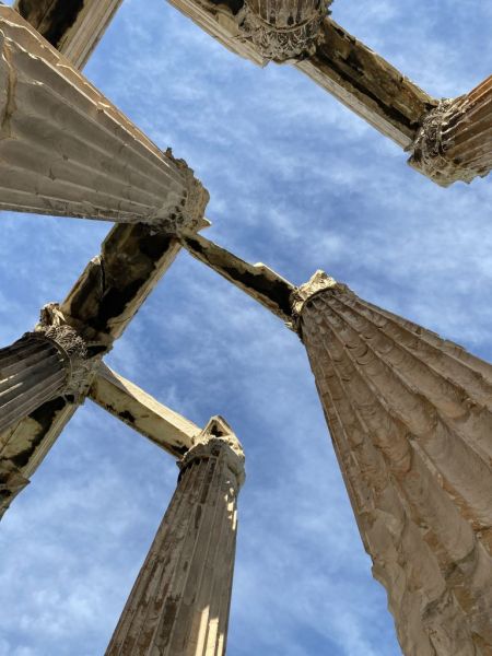 Αυτοψία Μενδώνη στο Ολυμπιείο – Επιθεώρηση ικριώματος στο δυτικότερο κίονα του ναού
