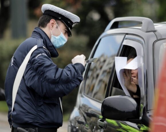 Βεβαίωση μετακίνησης: Σε ισχύ τα νέα έντυπα – Τι να προσέξουν οι εργοδότες