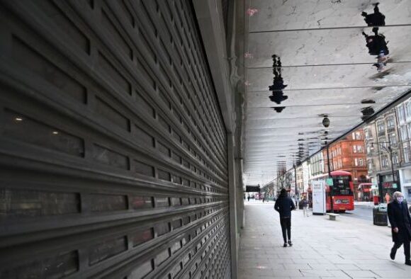 Βρετανία κοροναϊός: «Κληρώνει» αυτήν την εβδομάδα για το σχέδιο χαλάρωσης του Lockdown