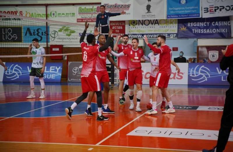 Βόλεϊ λιγκ: Ορίζει αγώνες σα να μην τρέχει τίποτα